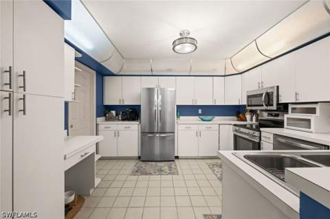 267 Perignon Pl 16-3, Naples FL - photo 11 of 43