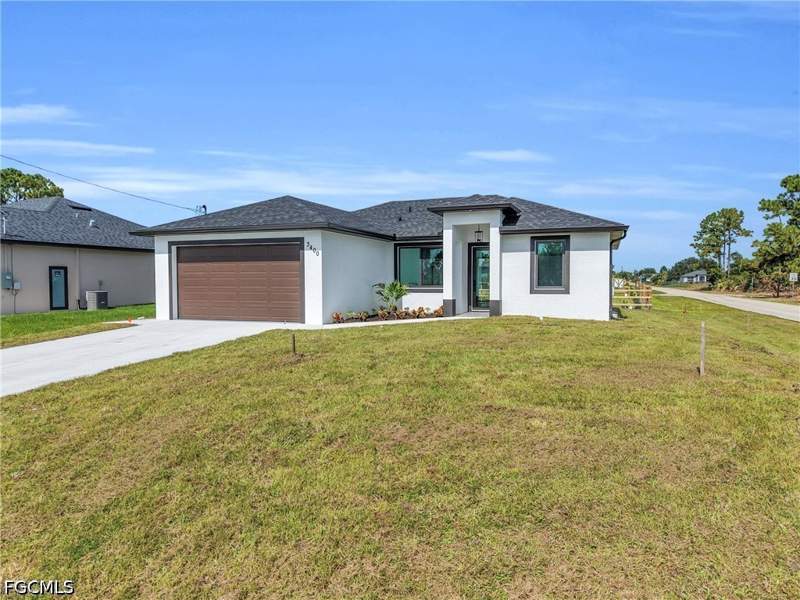 3 bedroom SingleFamilyResidence at 3400 15th St SW, Lehigh Acres, Lehigh Acres — photo 3