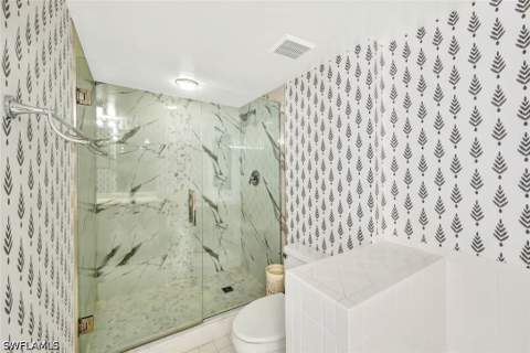 5637 Turtle Bay Dr 17, Naples FL - photo 9 of 21