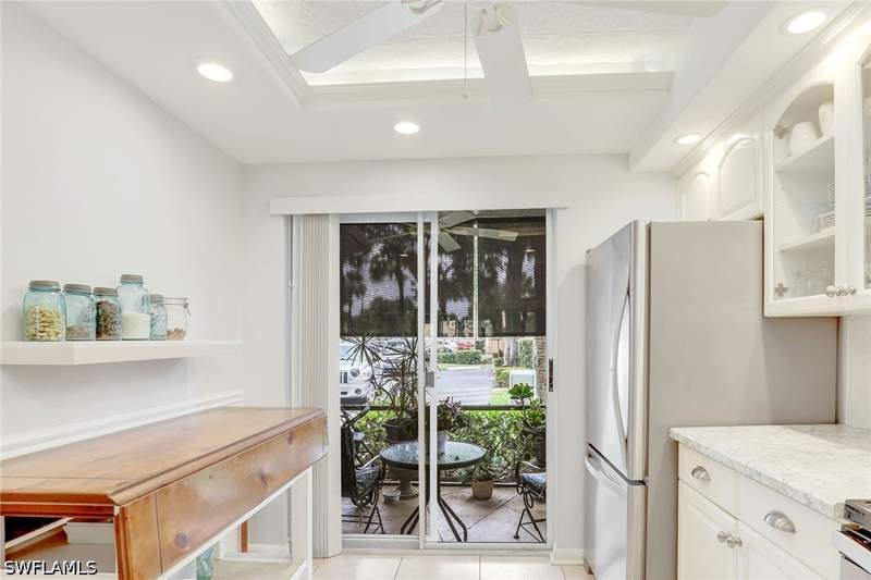 2 bedroom Condominium at 4230 Jack Frost Ct 7, Winterpark, Naples — photo 5