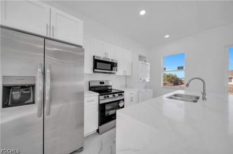 2910 67th St W, Lehigh Acres FL - photo 10 of 33