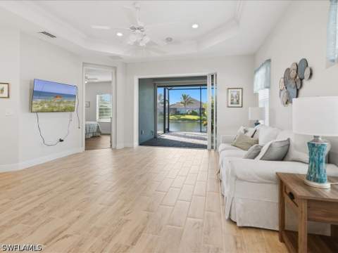 2146 Marquesa Cir, Naples FL - photo 8 of 33