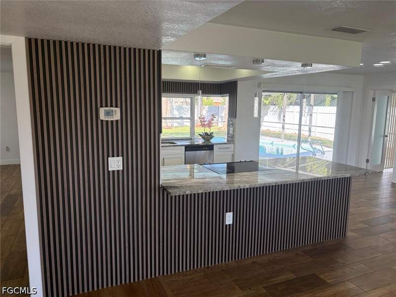 3 bedroom SingleFamilyResidence at 4240 Palm Tree Blvd, Cape Coral, Cape Coral — photo 4