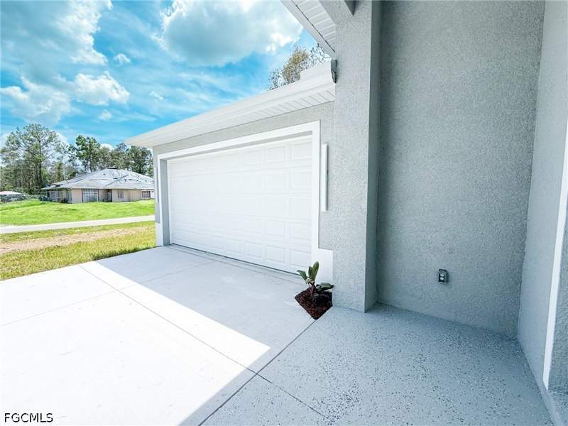 3 bedroom SingleFamilyResidence at 529 Knapp St, Lehigh Acres, Lehigh Acres — photo 4