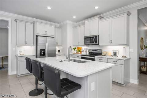 16749 Seasons Coast Dr, Bonita Springs FL - photo 11 of 34