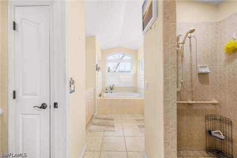 1420 SW 49th St, Cape Coral FL - photo 11 of 24