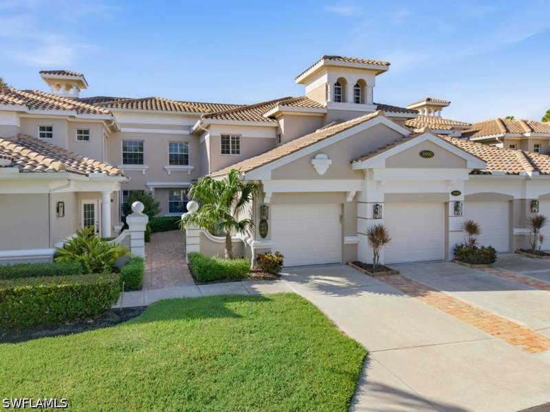 3 bedroom Condominium at 3990 Deer Crossing Ct 202, Deer Crossing, Naples — photo 4