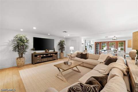 337 Mooring Line Dr, Naples FL - photo 20 of 46