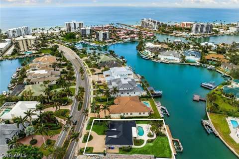 337 Mooring Line Dr, Naples FL - photo 8 of 46