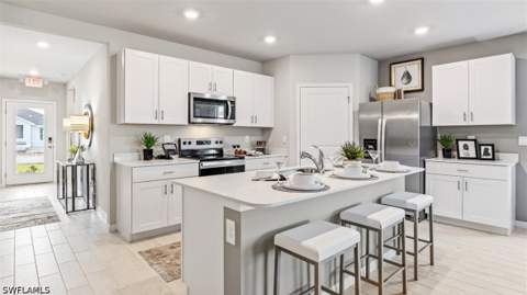 1330 NE 7th Pl, Cape Coral FL - photo 6 of 18