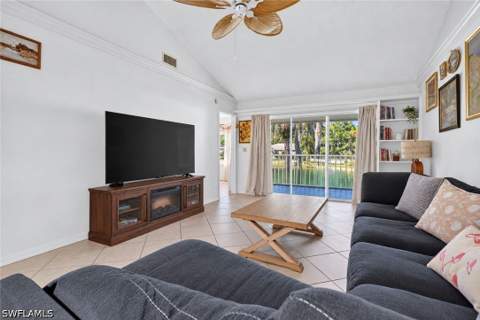 5744 Woodmere Lake Cir G-203, Naples FL - photo 8 of 35