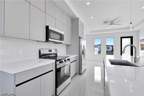 3047 NW 41st Pl, Cape Coral FL - photo 10 of 25
