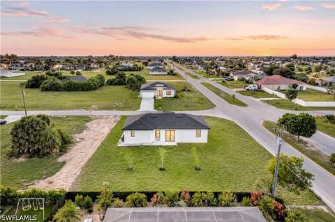 3047 NW 41st Pl, Cape Coral FL - photo 21 of 25