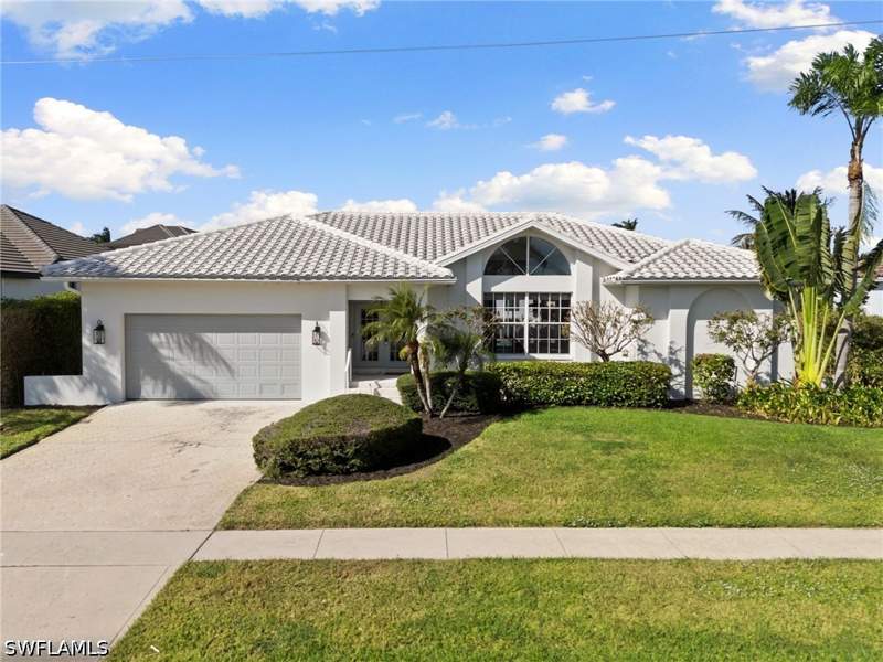 3 bedroom SingleFamilyResidence at 1080 Cara Ct, Marco Beach, Marco Island — photo 2