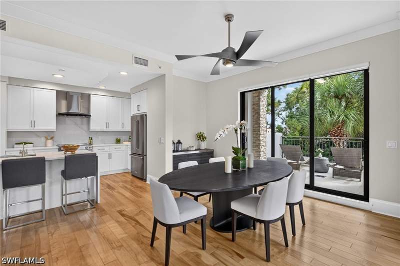 3 bedroom Condominium at 1030 3rd Ave S 209, Naples Square, Naples — photo 5