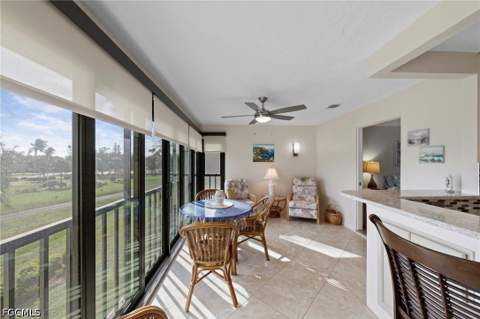5685 Trailwinds Dr 734, Fort Myers FL - photo 9 of 50