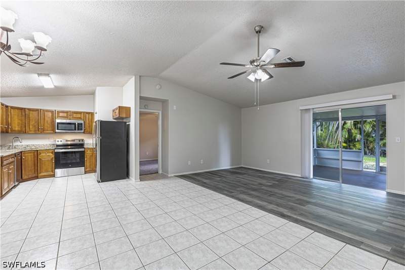 3 bedroom SingleFamilyResidence at 2215 NW 19th Ave, Cape Coral, Cape Coral — photo 2