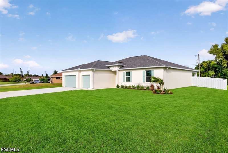 4 bedroom SingleFamilyResidence at 1823 NE Van Loon Ter, Cape Coral, Cape Coral — photo 1