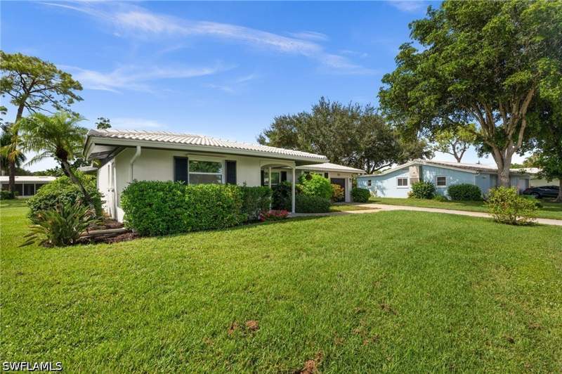 2 bedroom SingleFamilyResidence at 55 Hilo Ct 55, Lely Villas, Naples — photo 2