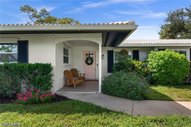 2 bedroom SingleFamilyResidence at 55 Hilo Ct 55, Lely Villas, Naples — photo 4