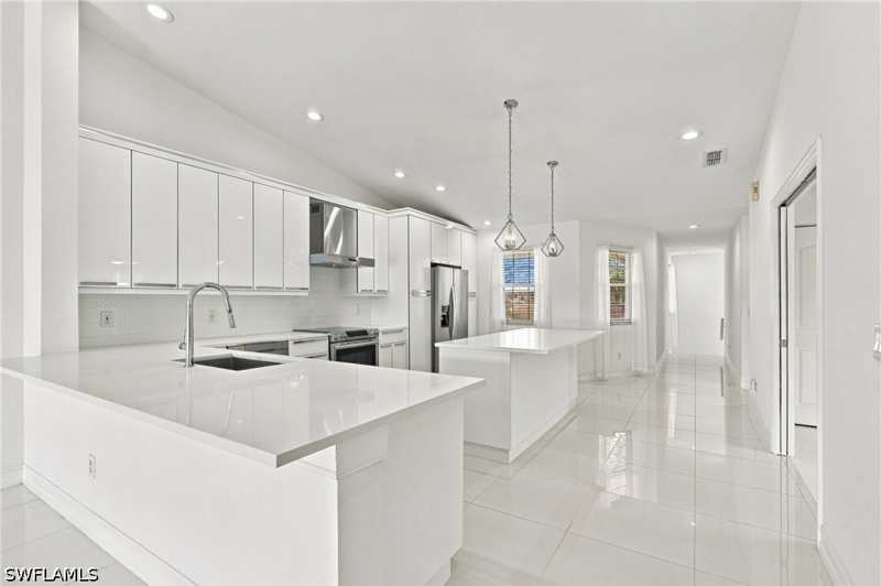 3 bedroom Condominium at 9175 Michael Cir 4, Aquamarine At Sunstone, Naples — photo 1