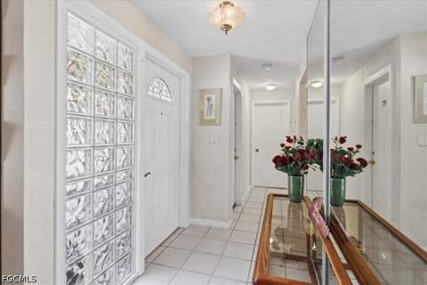 5088 Northampton Dr, Fort Myers FL - photo 6 of 42