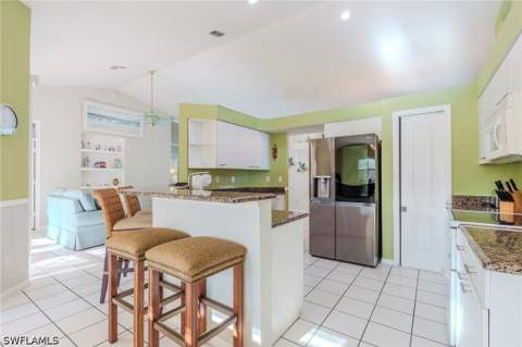 1945 E Crown Pointe Blvd, Naples FL - photo 11 of 25