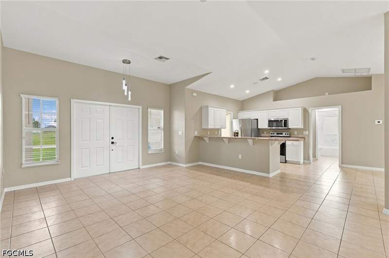 3 bedroom SingleFamilyResidence at 1138 NW 15th Ter, Cape Coral, Cape Coral — photo 4