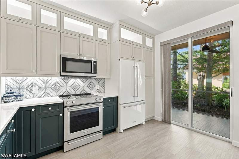 2 bedroom Condominium at 1685 Windy Pines Dr 1, Rosewood, Naples — photo 5