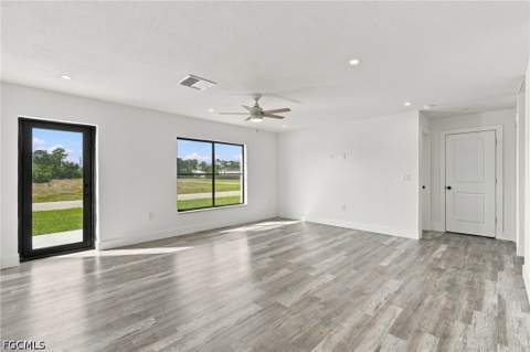 8059 Buttercup Cir, Labelle FL - photo 9 of 40