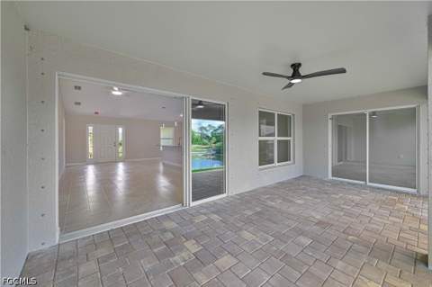 4006 NE 19th Pl, Cape Coral FL - photo 6 of 31