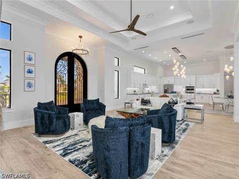 328 S Heathwood Dr, Marco Island FL - photo 8 of 50