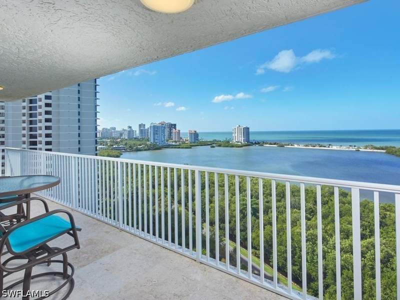 3 bedroom Condominium at 5550 Heron Point Dr 1501, St Nicole, Naples — photo 2