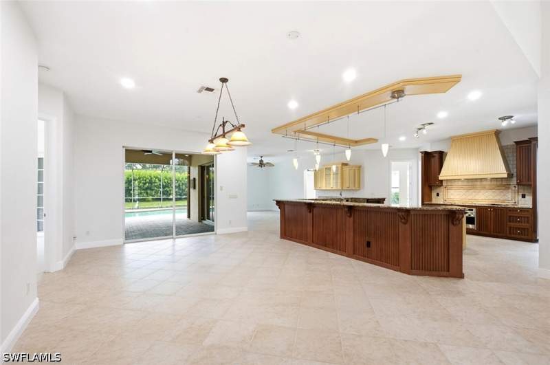 3 bedroom SingleFamilyResidence at 24924 Fairwinds Ln, Fairway Estates, Bonita Springs — photo 5