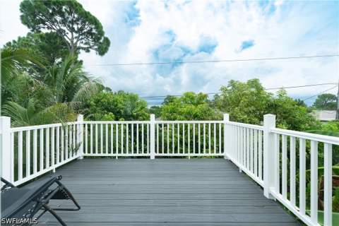 8345 Trillium Rd, Fort Myers FL - photo 8 of 35