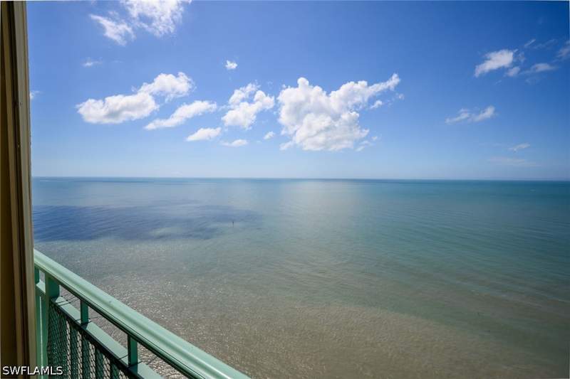 4 bedroom Condominium at 970 Cape Marco Dr 2108, Belize, Marco Island — photo 4