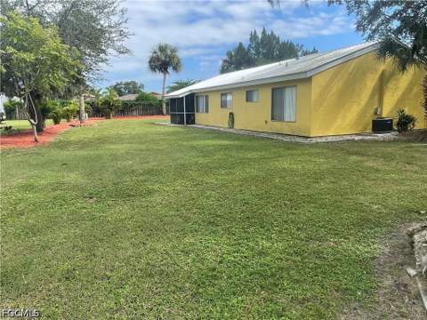 4015 Rainbow Cir, Labelle FL - photo 7 of 38