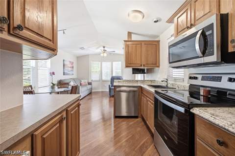 4003 Crystal Lake Dr, Naples FL - photo 12 of 35