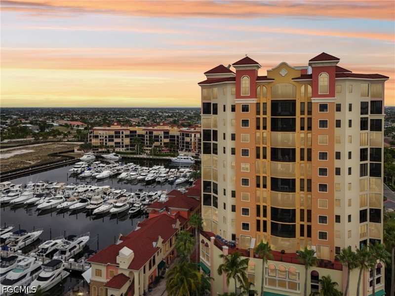 2 bedroom Condominium at 5781 Cape Harbour Dr 903, Marina South II, Cape Coral — photo 1