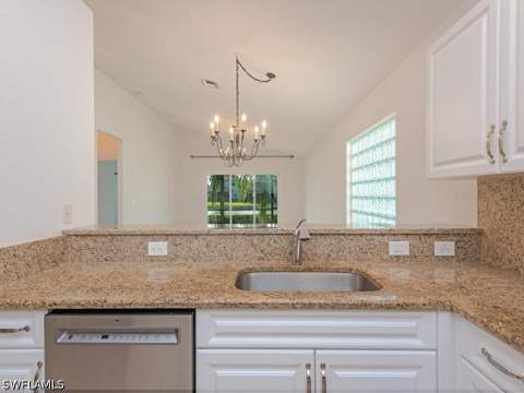 10308 Barberry Ln, Fort Myers FL - photo 6 of 18