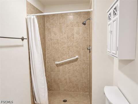 6300 S Pointe Blvd 120, Fort Myers FL - photo 10 of 24