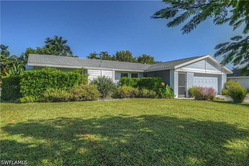 3 bedroom SingleFamilyResidence at 2367 Outrigger Ln, Coconut River, Naples — photo 1