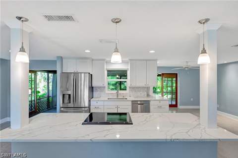 2367 Outrigger Ln, Naples FL - photo 6 of 37