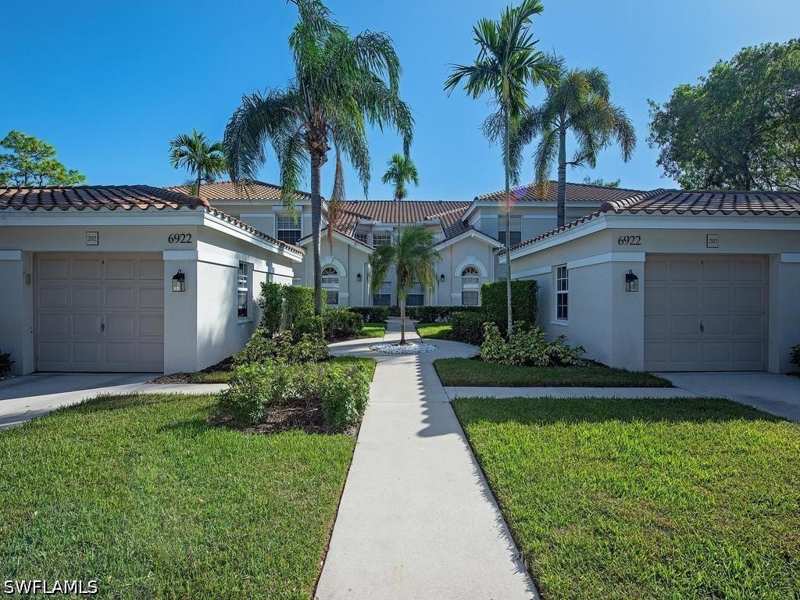 2 bedroom Condominium at 6922 Satinleaf Rd N 202, Calusa Bay North, Naples — photo 1