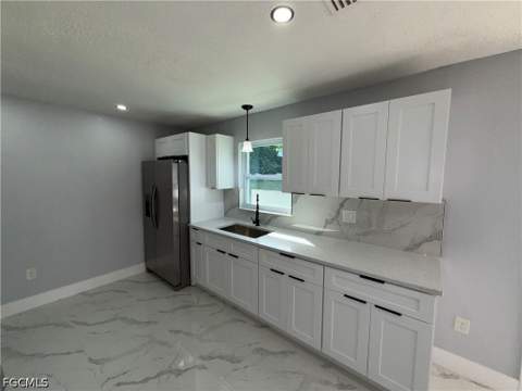 317 Montgomery Ave, Fort Myers FL - photo 12 of 32
