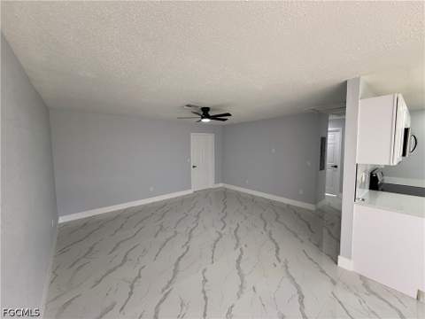 317 Montgomery Ave, Fort Myers FL - photo 6 of 32