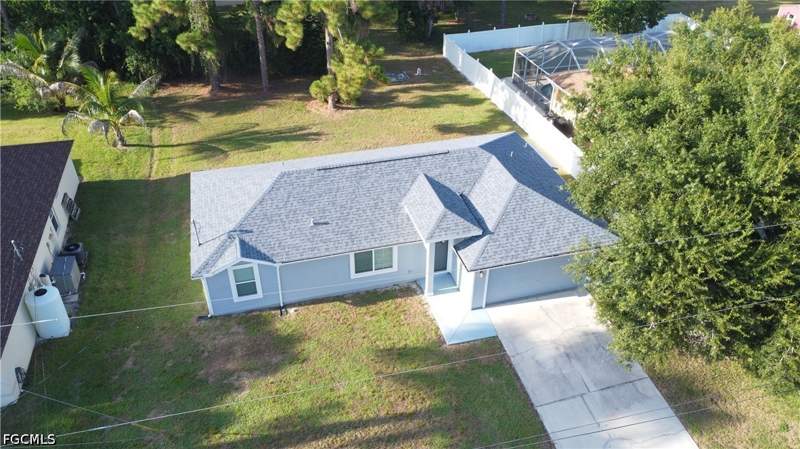 3 bedroom SingleFamilyResidence at 4912 5th St W, Lehigh Acres, Lehigh Acres — photo 2