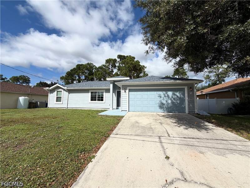 3 bedroom SingleFamilyResidence at 4912 5th St W, Lehigh Acres, Lehigh Acres — photo 5