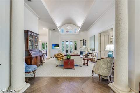 7913 Via Vecchia, Naples FL - photo 6 of 39
