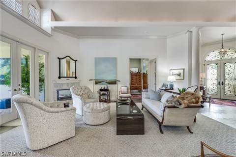 7913 Via Vecchia, Naples FL - photo 8 of 39